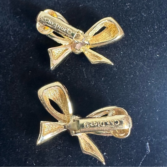 Christian Dior Clip On Earrings - Picture 13 of 13